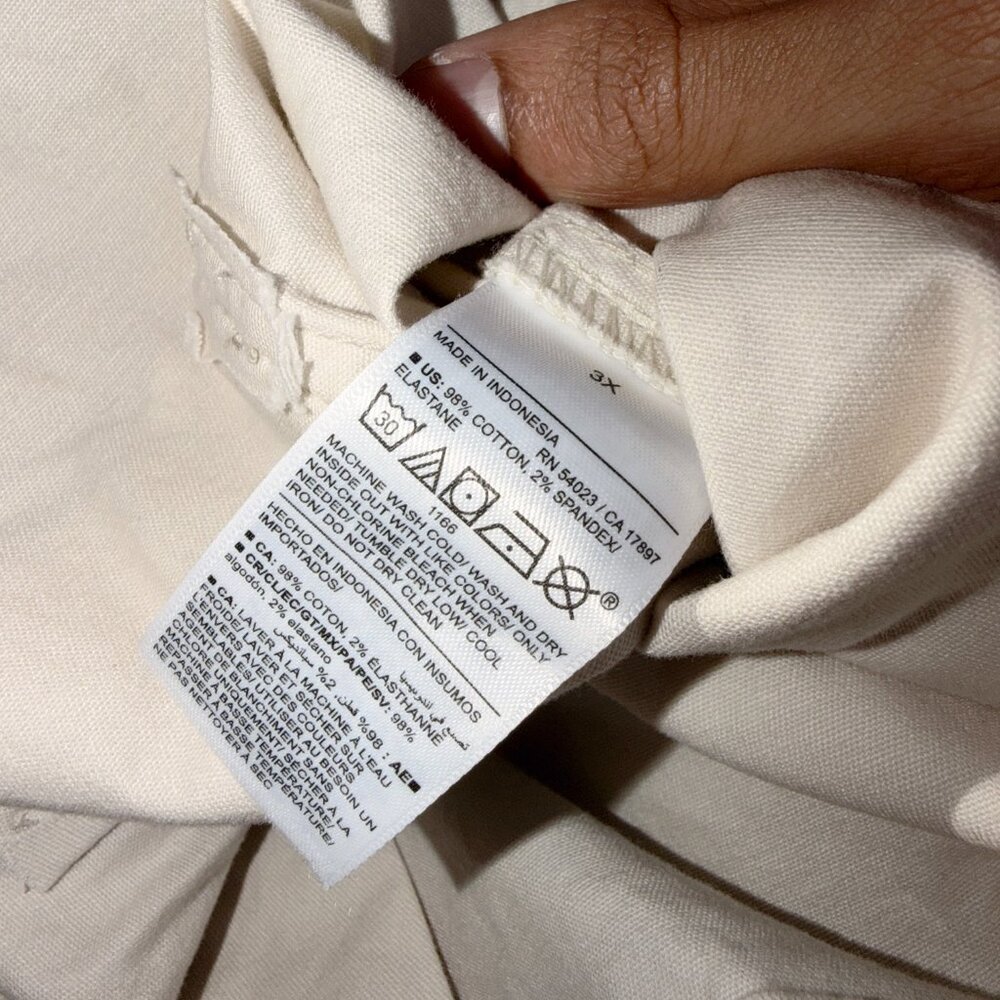 2/$30 NWT Old Navy High Rise OG Chino Shorts 3X - Picture 4 of 4